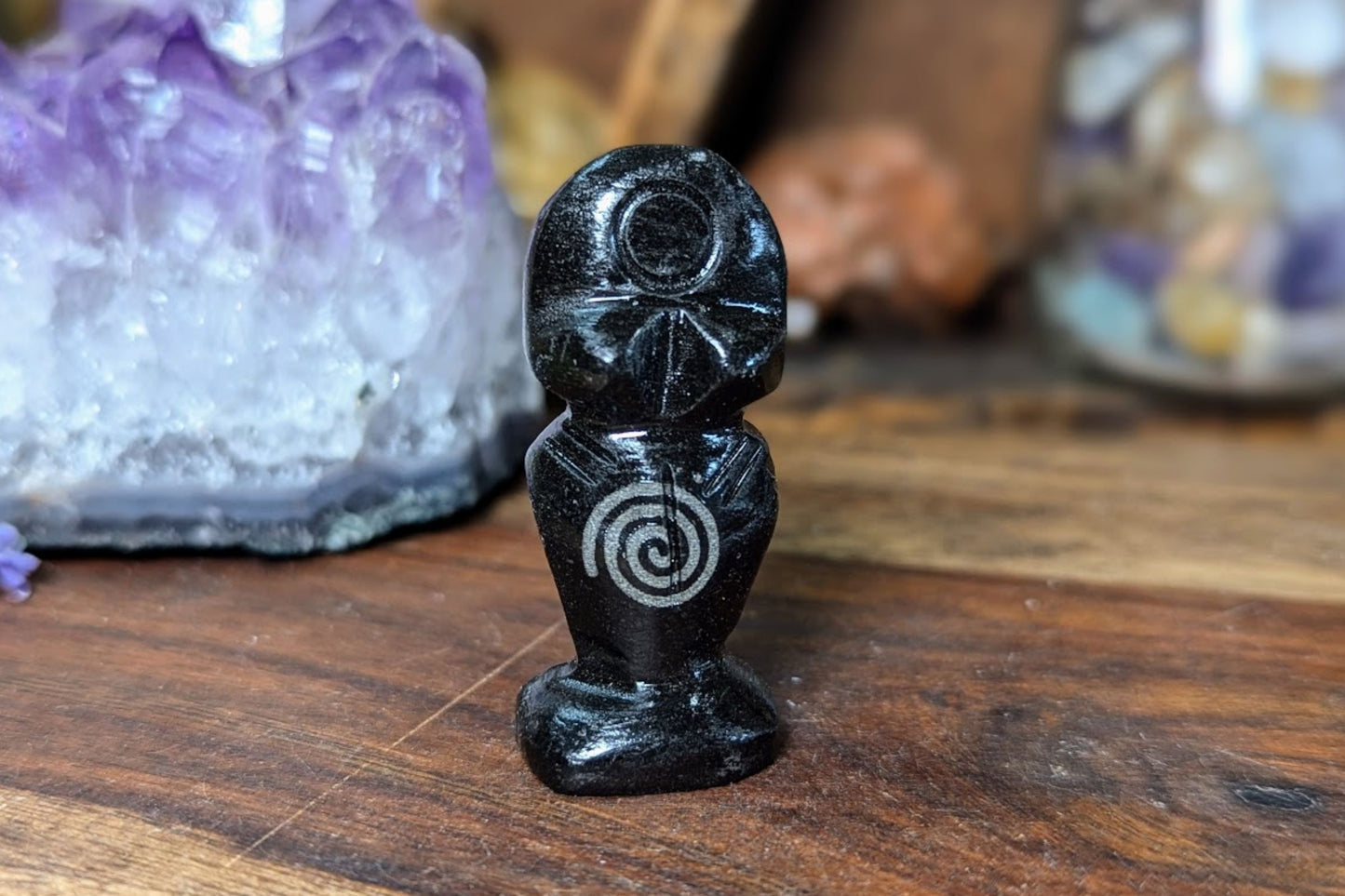 Black Onyx Goddess Figurine