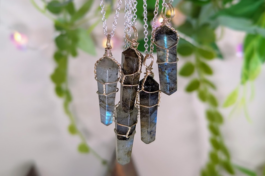 Labradorite Point Necklace